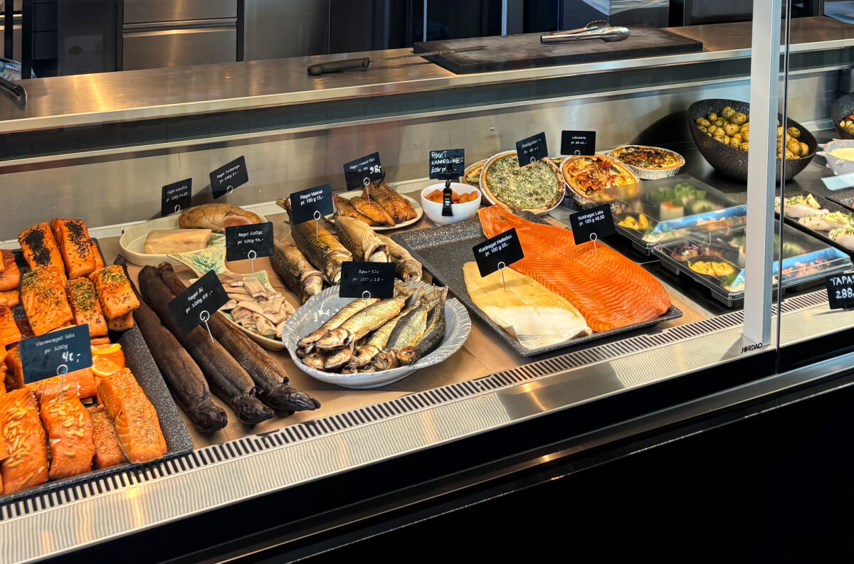 JORDAO Prestige 2 - delicatessen serve-over counters