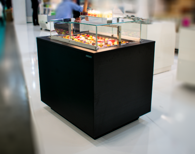 MINIMAL 360, expositor refrigerado formato ilha. 